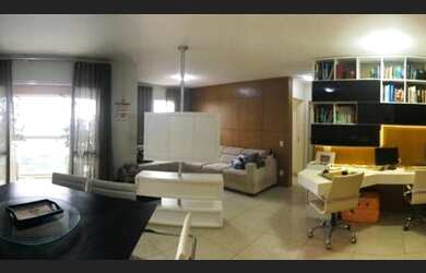 Imagem: O apartamento possui 2 Dormitórios, 2 Banheiros, 2 Vagas na