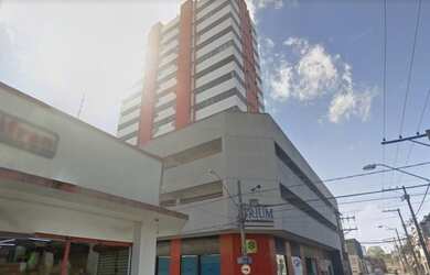 Imagem: O depósito possui 2 Vagas na garagem e 53m² de Área e está