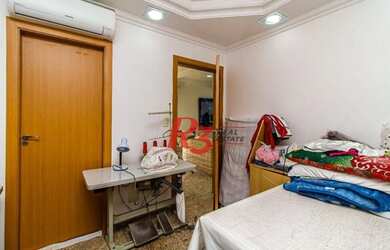 Imagem 15: Sobrado com 5 dormitórios à venda, 267 m² por R$ 1.700.000,00 - Embaré...