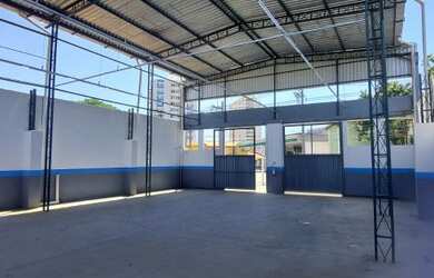 Imagem 2: Galpão/Depósito/Armazém para aluguel possui 487 metros quadrados