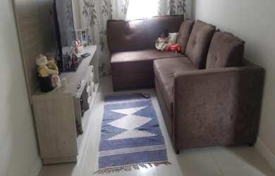 Imagem: O apartamento possui 2 Dormitórios, 1 Banheiro, 1 Vaga na garagem