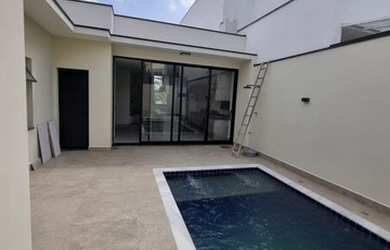 Imagem 6: Linda casa com piscina a venda no condomínio Portal das Monções em...