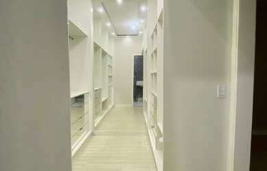 Imagem: A casa em condomínio possui 2 Dormitórios, 1 Banheiro, 2 Vagas