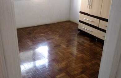 Imagem: O apartamento possui 1 Dormitório, 2 Banheiros, 1 Vaga na garagem