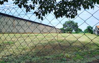 Imagem: O terreno possui 575m² de Área e está localizado em Vila