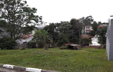 Imagem: O terreno está localizado em Arujazinho Iv, Arujá à venda