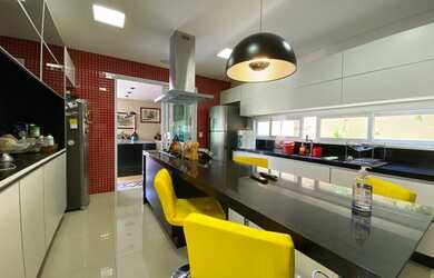 Imagem 11: Casa de condomínio sobrado para venda tem 410 metros quadrados com 3...