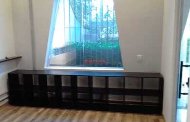 Imagem: O depósito possui 298m² de Área e está localizado em Chácara