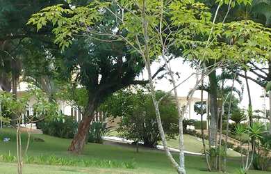 Imagem 12: Terreno de esquina condomínio para venda possui 570 metros quadrados