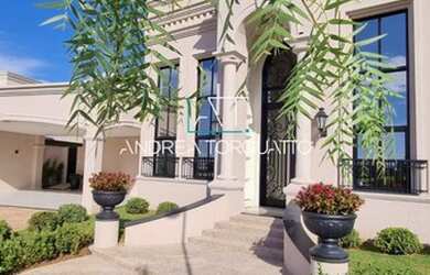 Imagem: A casa em condomínio possui 4 Dormitórios, 5 Banheiros, 5