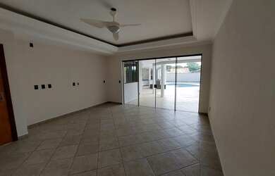 Imagem 8: Casa à venda no Condomínio Reserva Colonial em Valinhos/SP