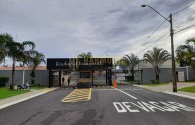 Imagem: A casa em condomínio possui 3 Dormitórios, 4 Banheiros, 2