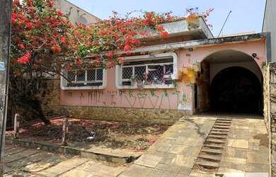 Imagem: O terreno possui 250m² de Área e está localizado em Cidade