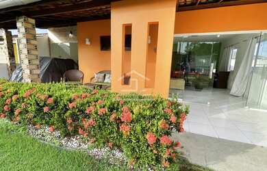 Imagem: A casa em condomínio possui 4 Dormitórios, 4 Banheiros, 3