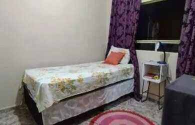 Imagem: A casa possui 2 Dormitórios, 1 Banheiro, 90m² de Área e