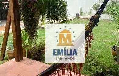 Imagem: A casa em condomínio possui 4 Dormitórios, 4 Banheiros, 3