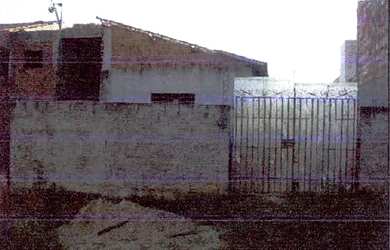 Imagem: A casa possui 1 Dormitório, 1 Banheiro, 255m² de Área e