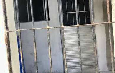 Imagem: A casa possui 1 Dormitório, 1 Banheiro e está localizado