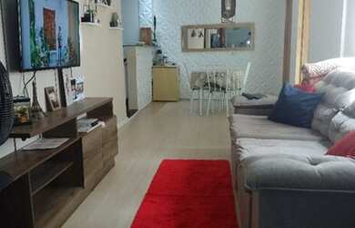 Imagem: A casa possui 3 Dormitórios, 2 Banheiros, 2 Vagas na garagem