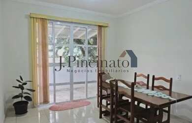 Imagem 3: Casa Sobrado em Jundiaí. 223m² de Área, 3 Vagas na garageme3 Dormitórios