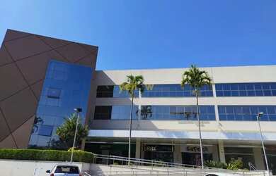 Imagem 3: Sala Comercial de 60m² no Arujá Country Club - Venda e Locação por...