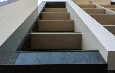 Imagem 3: Sala com 4 Dormitorio s localizado a no bairro Menino Deus em Porto Alegre...