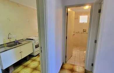 Imagem 3: AMPLO 01 DORMITÓRIO, COM SACADA LADO PRAIA