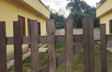 Imagem: A casa em condomínio possui 1 Dormitório, 1 Banheiro, 30m²