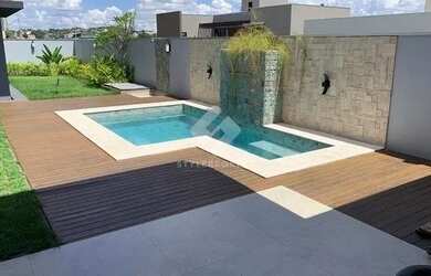 Imagem: A casa em condomínio possui 3 Dormitórios, 5 Banheiros, 4