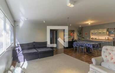 Imagem: O apartamento possui 4 Dormitórios, 4 Banheiros, 1 Vaga na