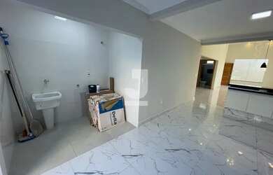 Imagem 15: Casa à venda por 860.000,00 no bairro Jardim Vista Alegre, em Bragança...