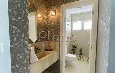 Imagem 9: Venda Casa com 270,00 metroQuadrado, 3 dormitório s , 4 vaga s . Swiss...