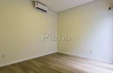 Imagem 12: Venda Casa com 195,00 metroQuadrado, 3 dormitório s , 2 vaga s . Swiss...