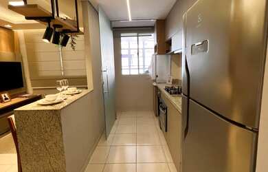 Imagem: O apartamento possui 2 Dormitórios, 1 Banheiro e 1 Vaga na