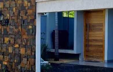 Imagem 2: Casa 407 sul 990mil. Piscina, Guarda roupa, 140m² de Áreae2 Vagas na...