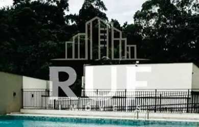 Imagem: O apartamento possui 1 Dormitório, 2 Banheiros, 1 Vaga na garagem