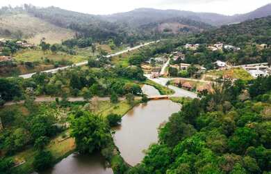 Imagem 6: Casa no condomínio Bom Viver para venda com 4 quartos , 171m²