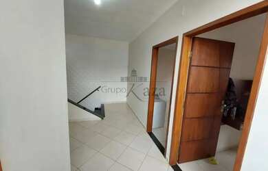 Imagem 10: Casa Sobrado - Villa Branca - Jacareí - 3 Dormitórios - 192m²