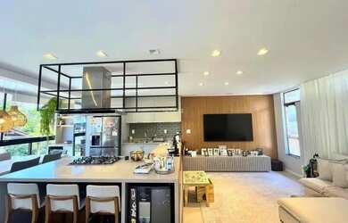 Imagem: A casa em condomínio possui 3 Dormitórios, 3 Banheiros, 2