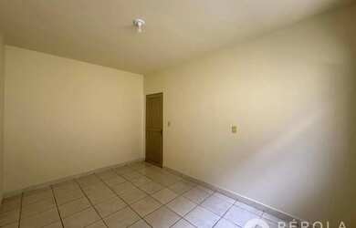 Imagem 8: Casa Geminada Nº 03, Vivenda Maria Meireles, Rua C-5 Qd. 52 Lt. 05, Jardim...