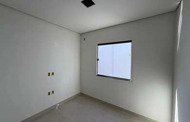 Imagem 12: Casa para Venda em Montes Claros, Interlagos, 3 dormitórios, 1 suíte, 2 banheiros, 2 vagas