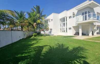 Imagem 2: Sobrado alto padrão, Praia das Palmeiras 2 minutos da praia