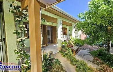 Imagem: C351 - Linda residência localizada no Balneário Albatroz