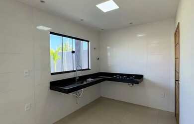 Imagem 3: Casa em Santa Felicidade. 1 Banheiroe2 Dormitórios