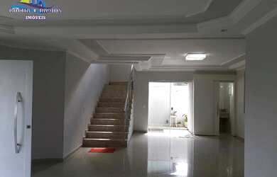 Imagem: A casa em condomínio possui 3 Dormitórios, 5 Banheiros, 4