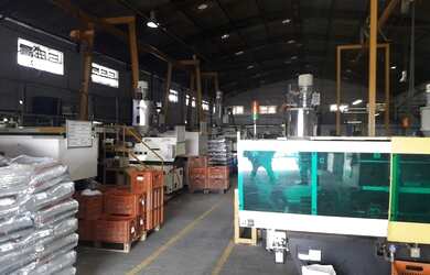 Imagem 5: Barracão industrial de 2000 m² localizado na Rodovia Anhanguera em Limeira