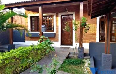 Imagem: A casa em condomínio possui 2 Dormitórios, 2 Banheiros, 2