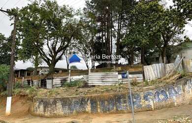 Imagem: O terreno possui 600m² de Área e está localizado em Jordanopolis