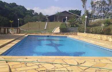 Imagem: A chácara possui 600m² de Área e está localizado em Portão