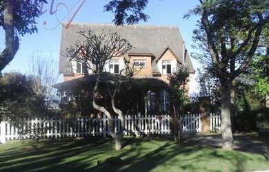 Imagem 2: MANSÃO COM VISTA PARA A MATA - BELÍSSIMA